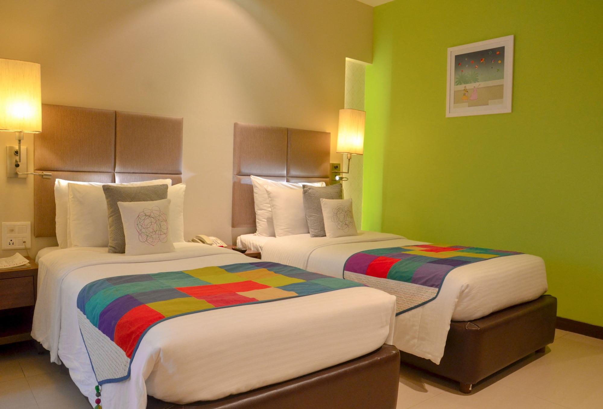 Grand Mercure Vadodara Surya Palace Exteriér fotografie