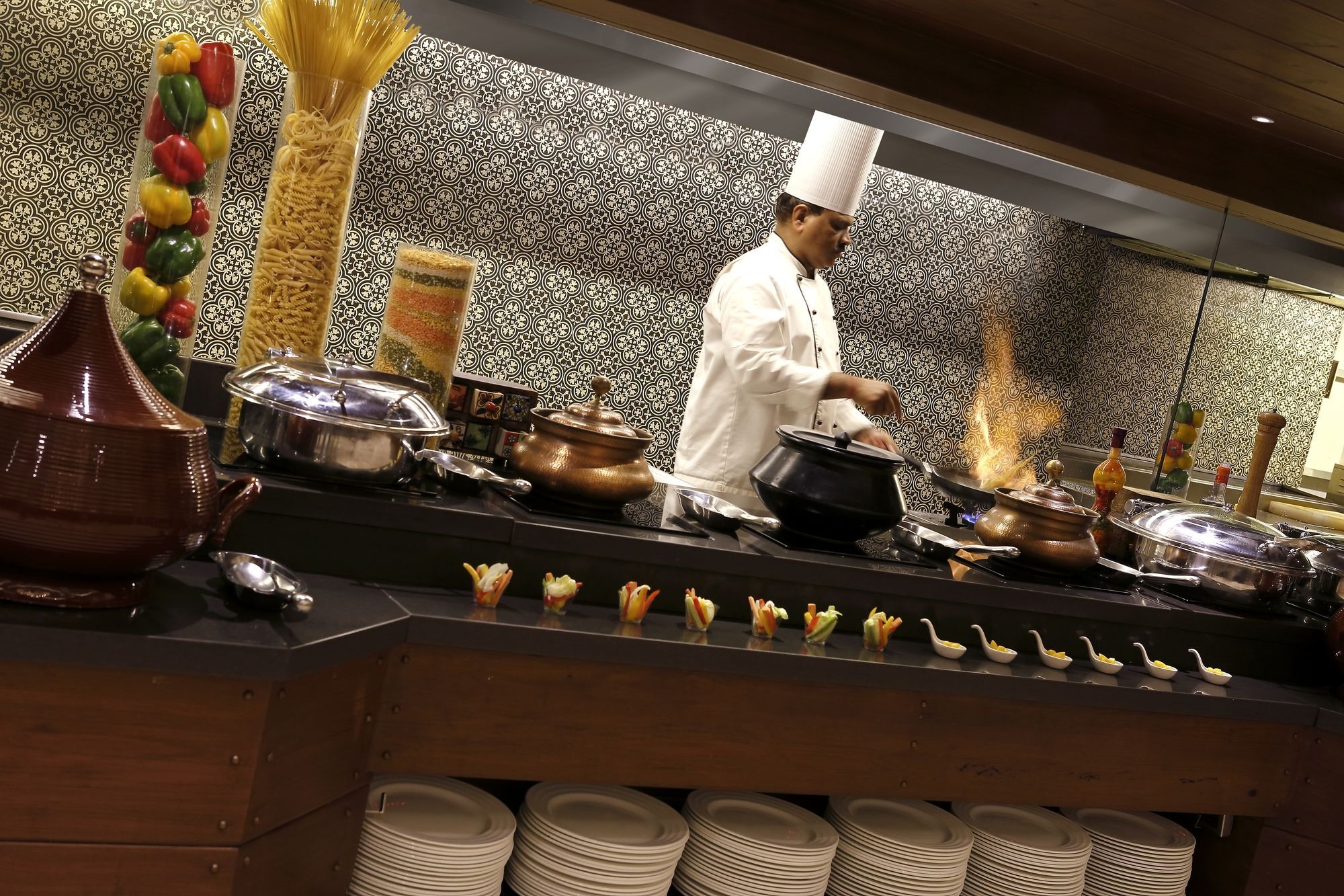 Grand Mercure Vadodara Surya Palace Exteriér fotografie
